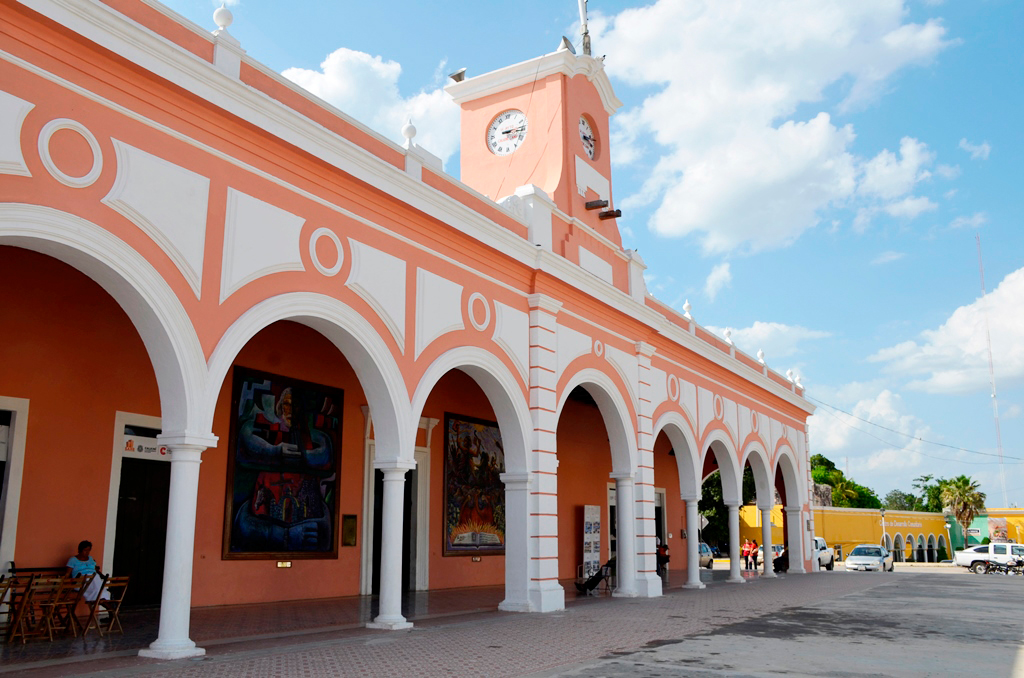 Campeche Calkiní Palacio Municipal